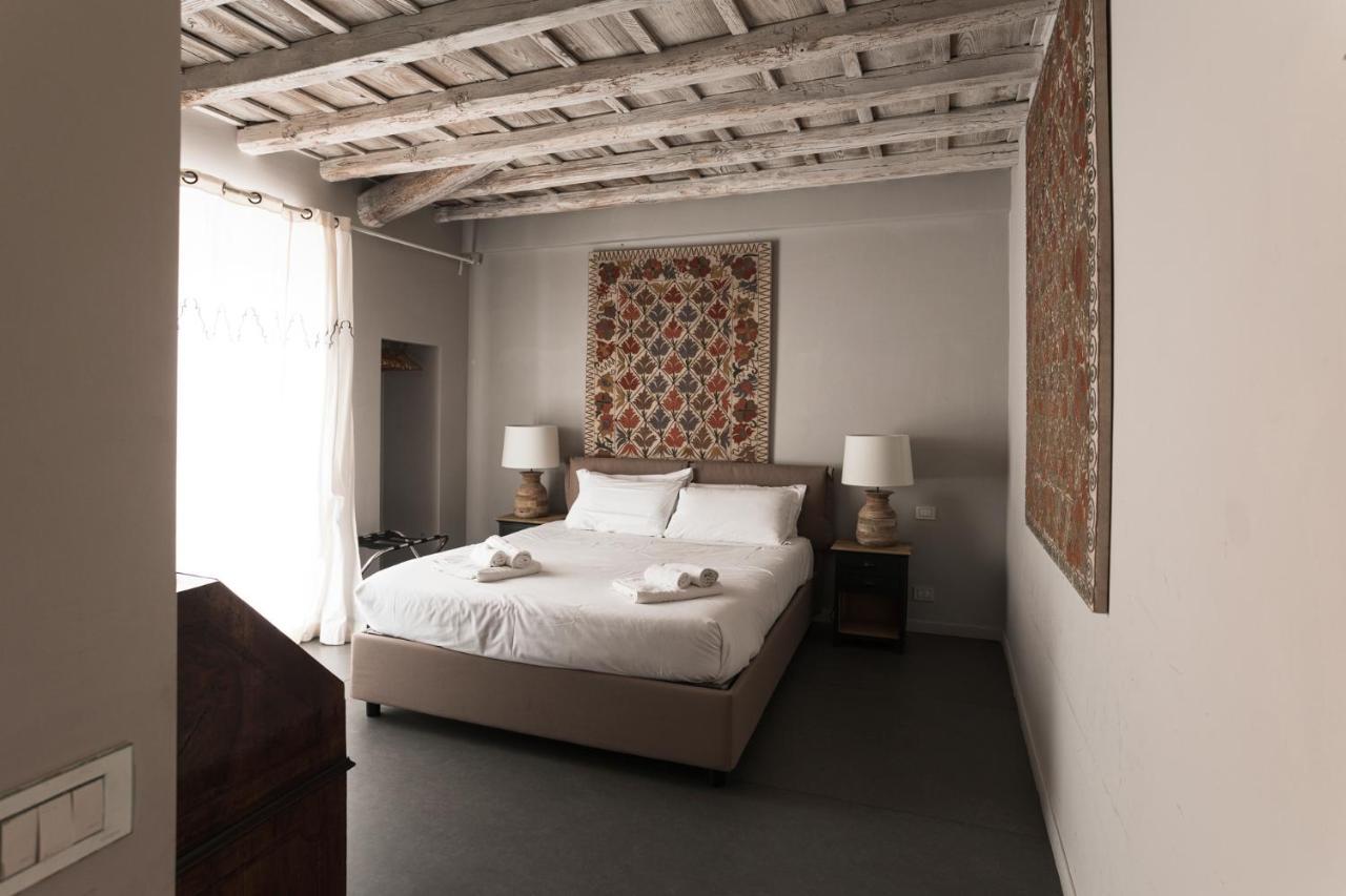Charming Penthouse In Piazza Venezia With Terrace Apartment Rome Luaran gambar