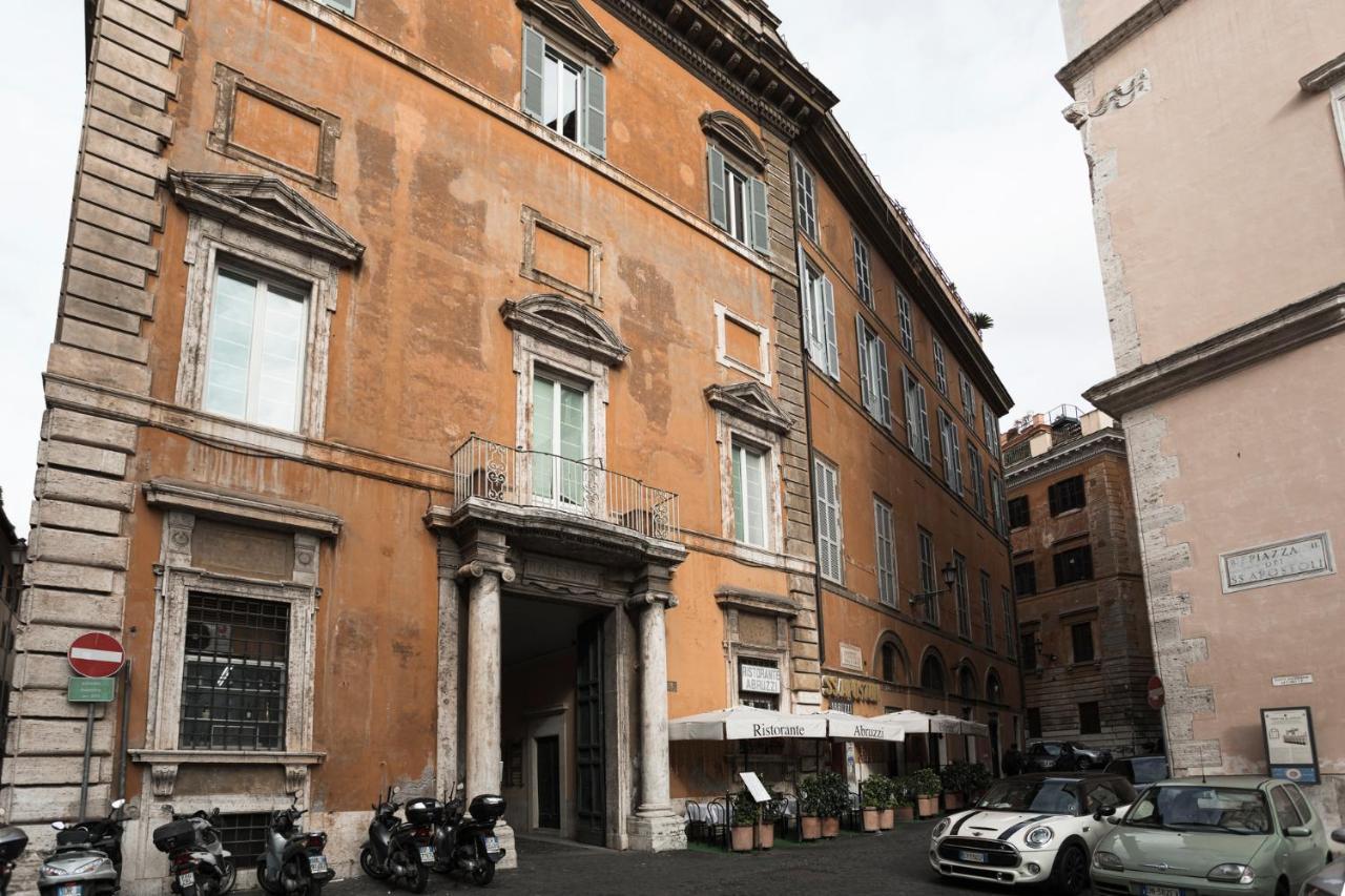 Charming Penthouse In Piazza Venezia With Terrace Apartment Rome Luaran gambar