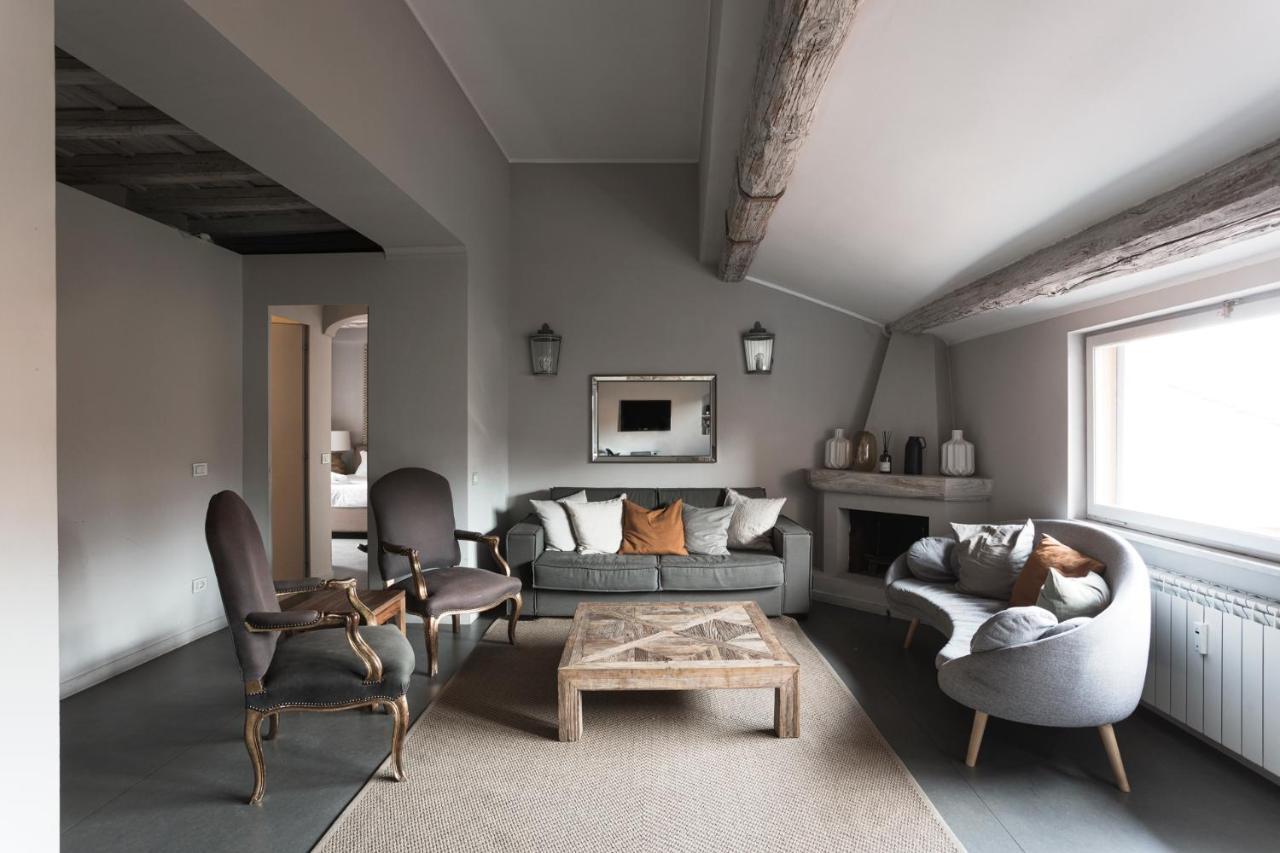 Charming Penthouse In Piazza Venezia With Terrace Apartment Rome Luaran gambar
