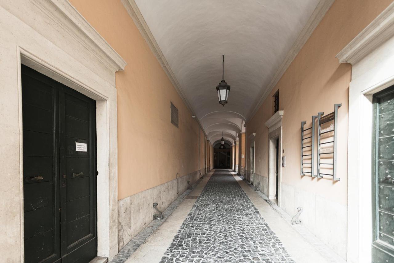 Charming Penthouse In Piazza Venezia With Terrace Apartment Rome Luaran gambar